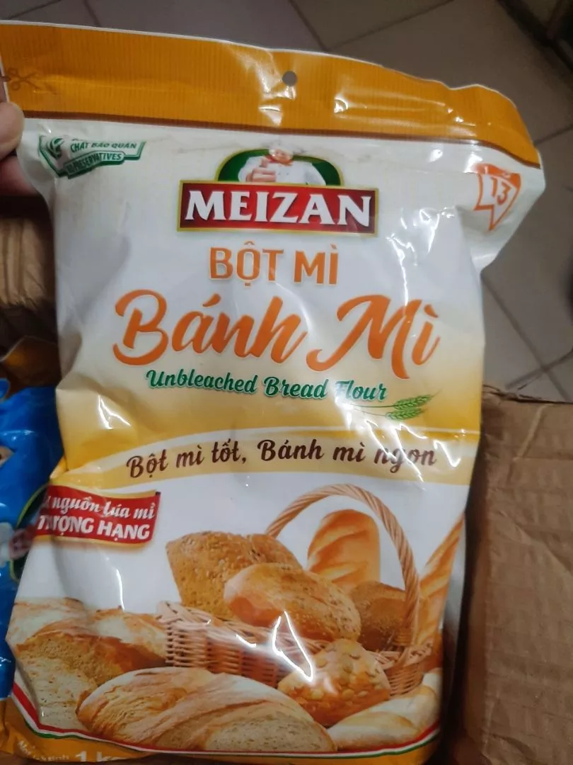 Bột mì Meizan chuyên dụng làm bánh mì có hàm lượng Protein 12%, phù hợp cho cả nhào tay và máy.