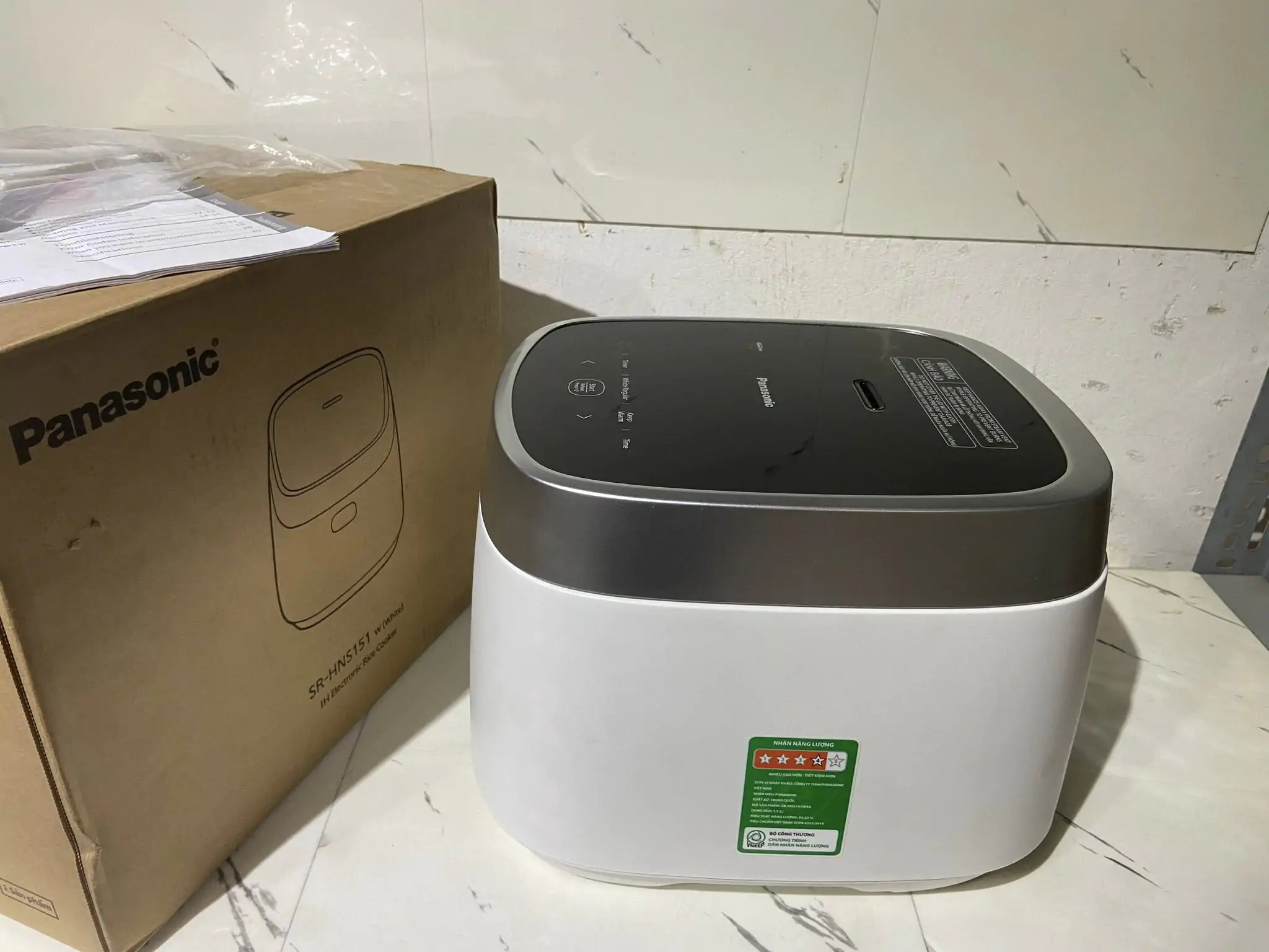 Panasonic SR-HNS151WRA đạt 4 sao năng lượng nhờ công nghệ inverter