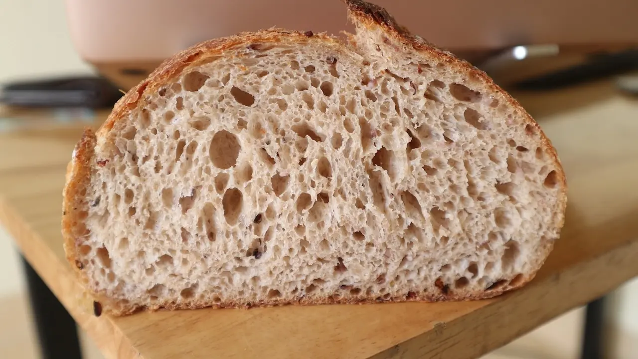 bánh mì gạo lứt men tự nhiên