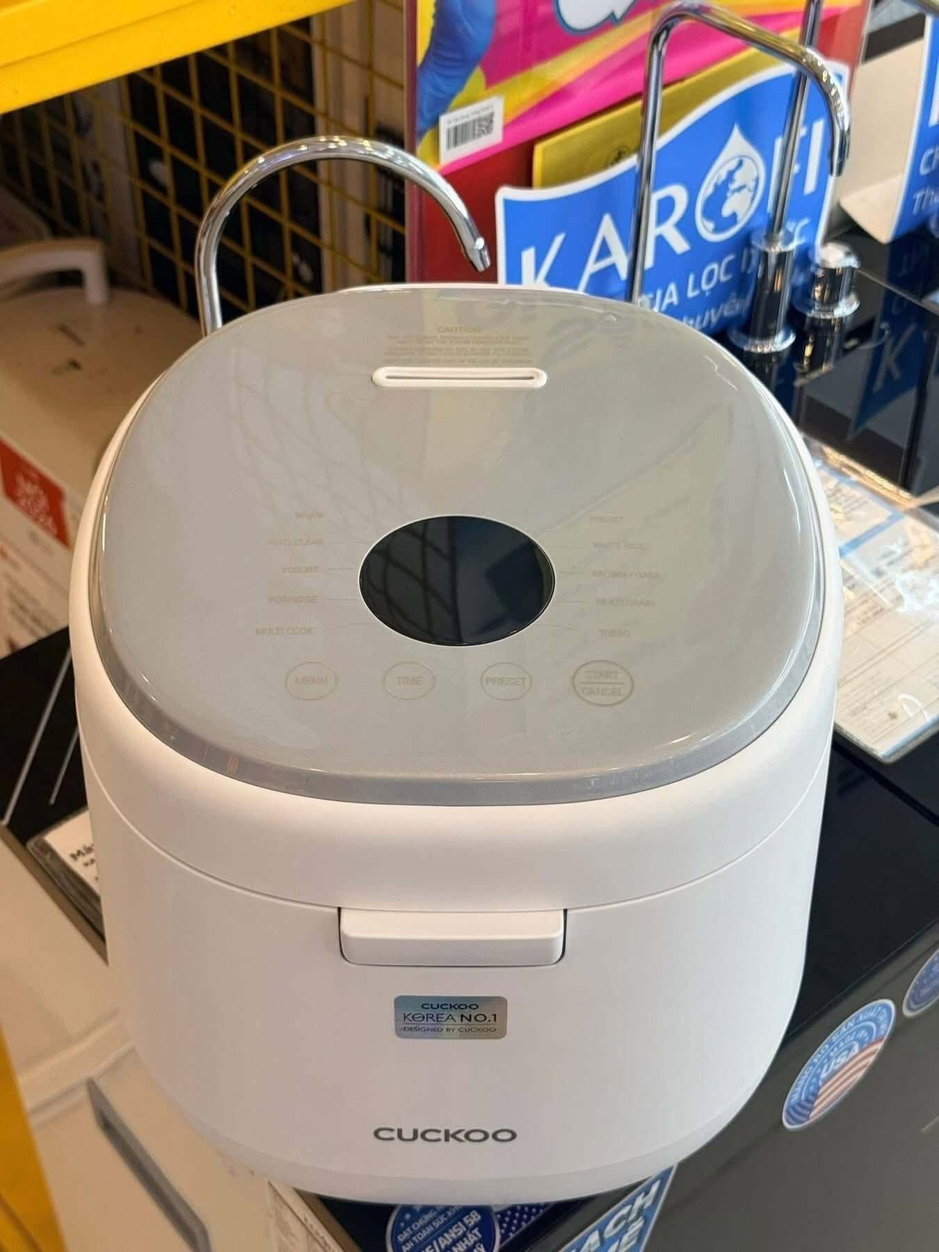 Nồi Cơm Điện Tử Cuckoo CR-1060F