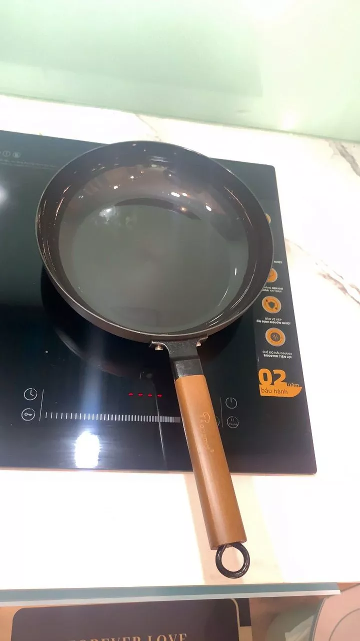 chảo thép carbon loại nào tốt