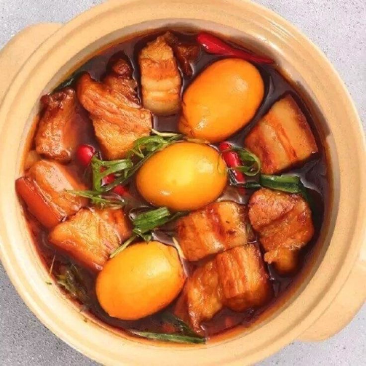 cách làm thịt kho tàu bằng nồi nấu chậm